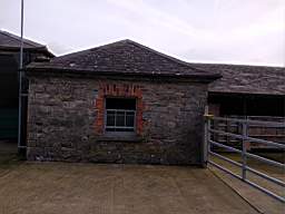 astables_1001270.jpg