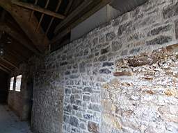 astables_1102210.jpg