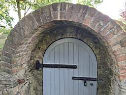 icehouse_106350.jpg