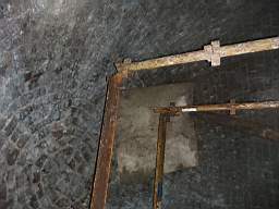 icehouse_1107160.jpg