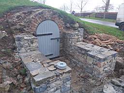 icehouse_1107310.jpg