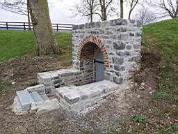 icehouse_1108400.jpg