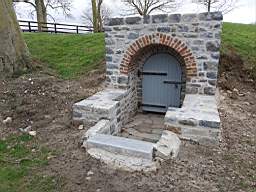 icehouse_1108430.jpg