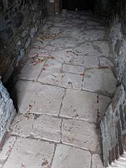 icehouse_1108440.jpg
