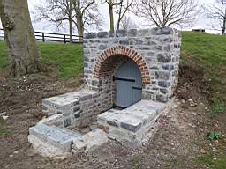 icehouse_1108590.jpg