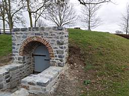 icehouse_1108600.jpg
