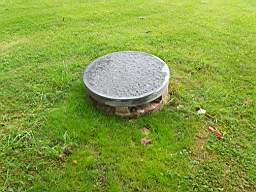 icehouse_1108920.jpg