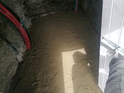 coom_10023410.jpg
